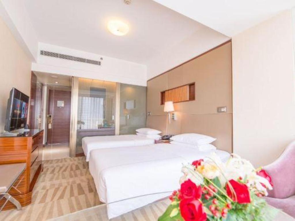 Jinan Silver Plaza Quancheng Hotel Exterior photo