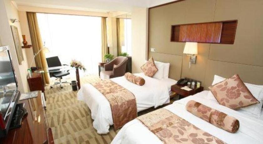 Jinan Silver Plaza Quancheng Hotel Exterior photo