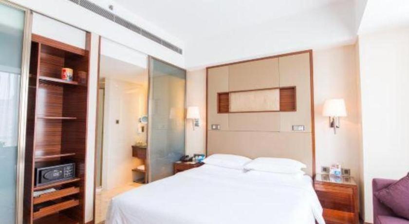 Jinan Silver Plaza Quancheng Hotel Exterior photo