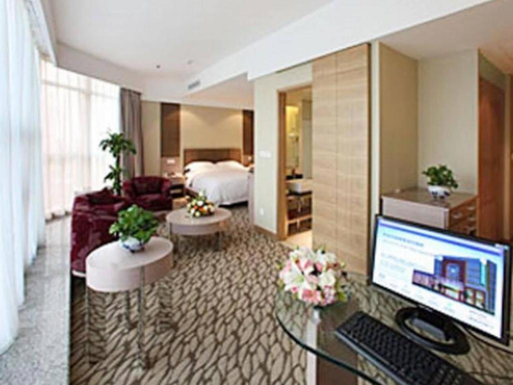Jinan Silver Plaza Quancheng Hotel Exterior photo